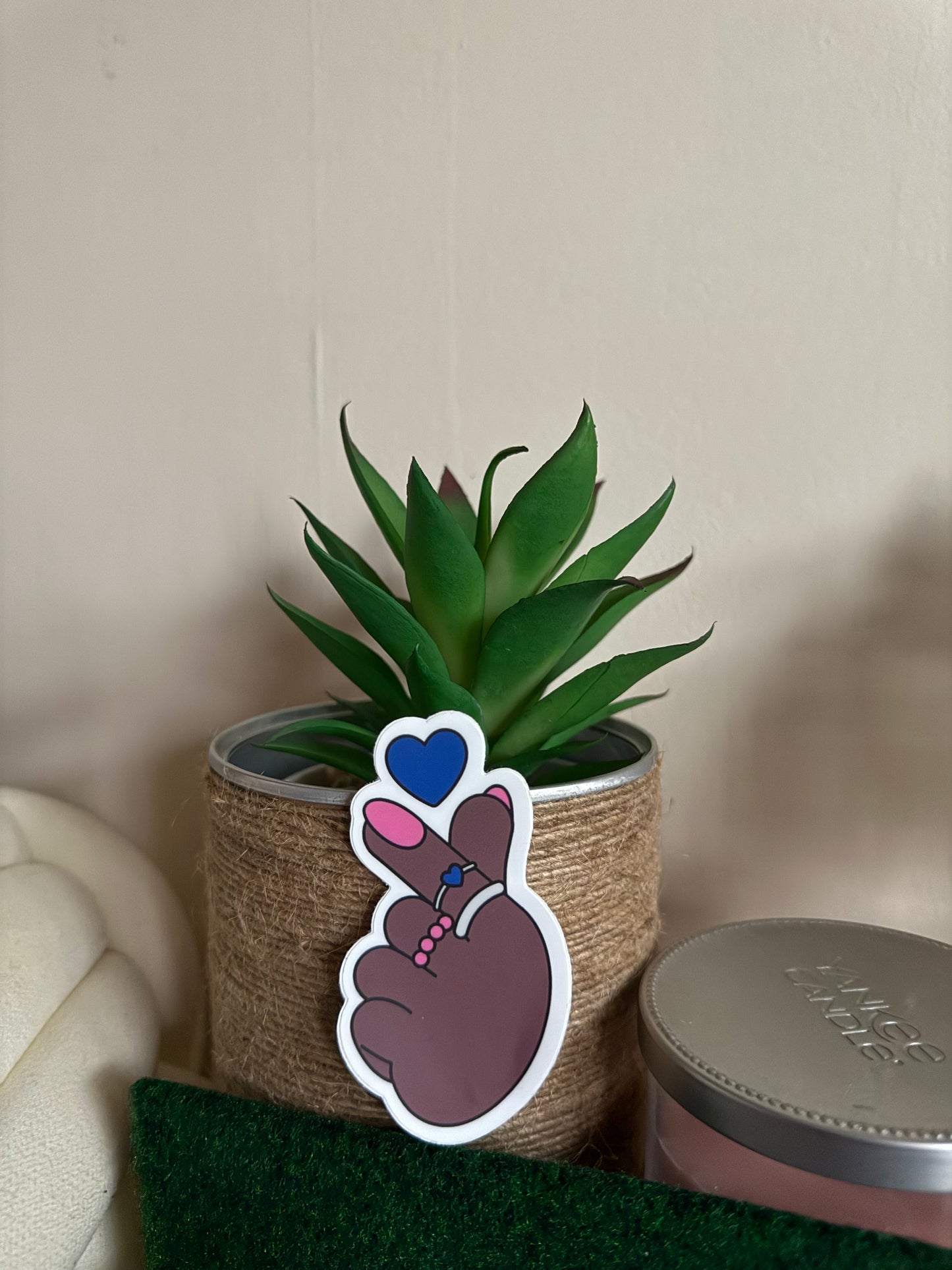 Korean Heart Hand Gesture